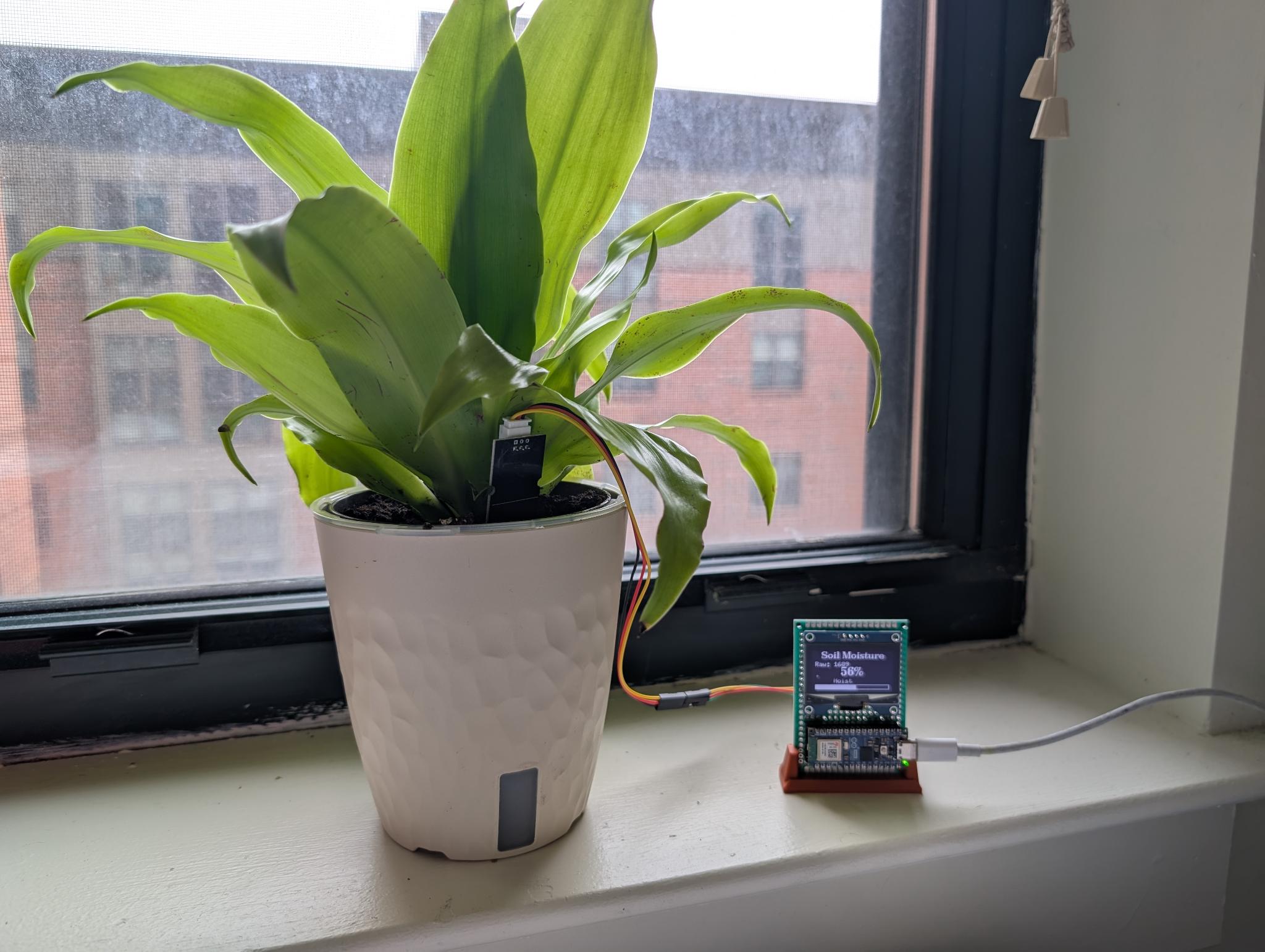 Smart Plant Pot